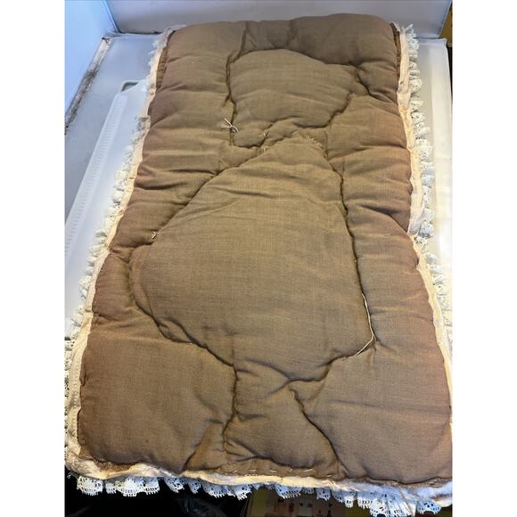 VTG Vintage Holly Hobbie Quilted Fabric Patchwork Wall Hanging - Picture 4 of 4